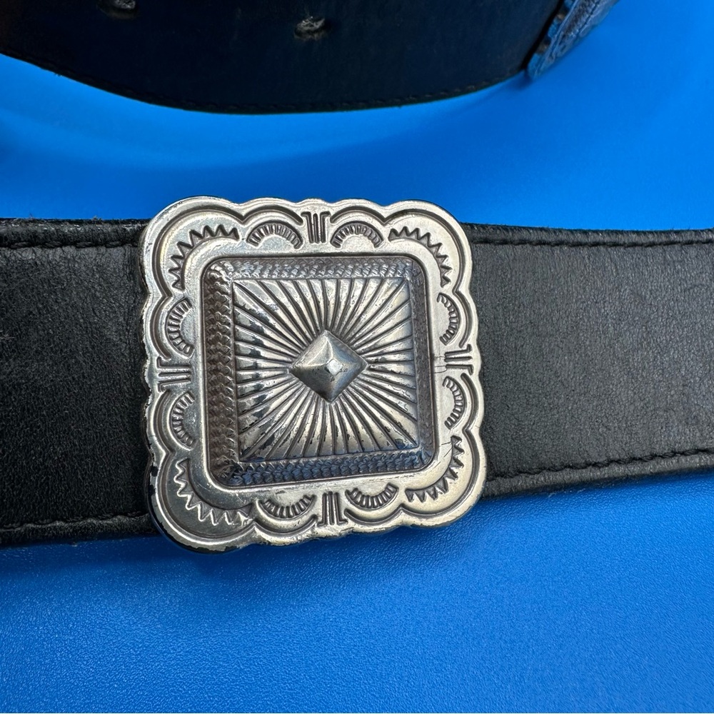 Brighton Vintage Black Leather Concho Belt – Silver Tone, 7 Conchos, Size Medium - Picture 5 of 14
